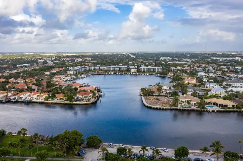 3401 W Spanish Trail #455 Delray Beach, FL 33483