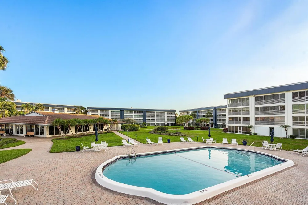 3401 W Spanish Trail #455 Delray Beach, FL 33483