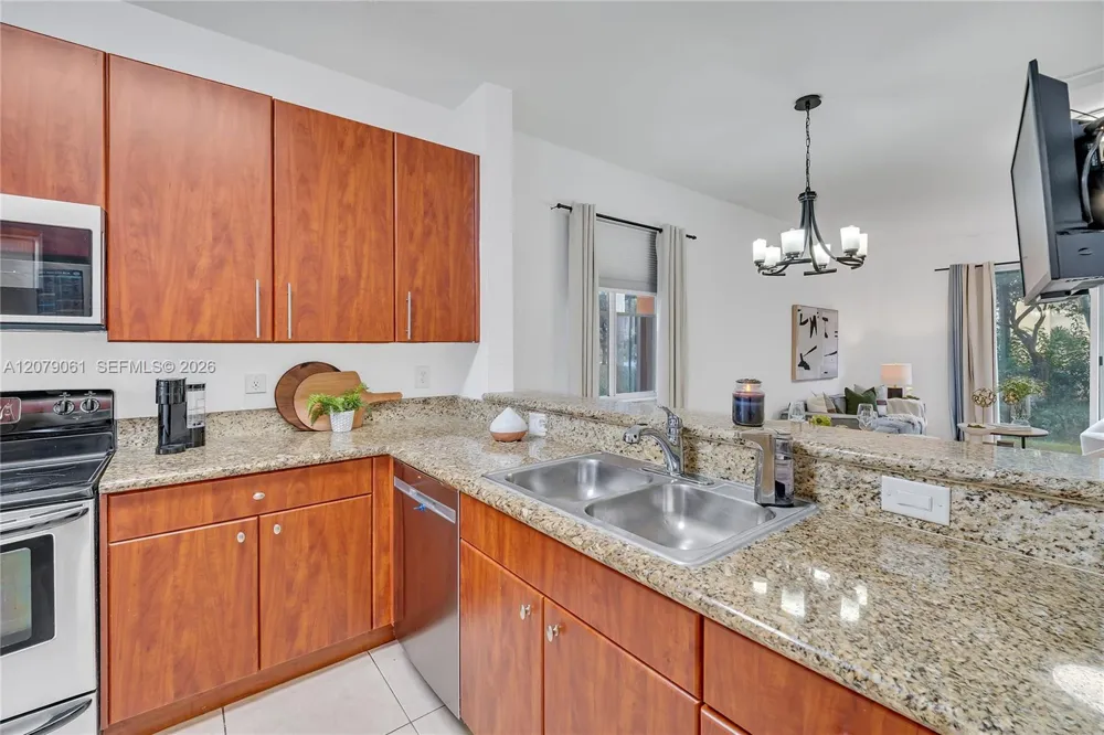 8999 SW 18th St #1401 Miramar, FL 33025