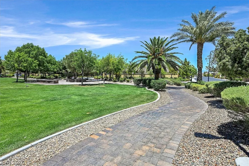 272 Finsbury Court Las Vegas, NV 89148