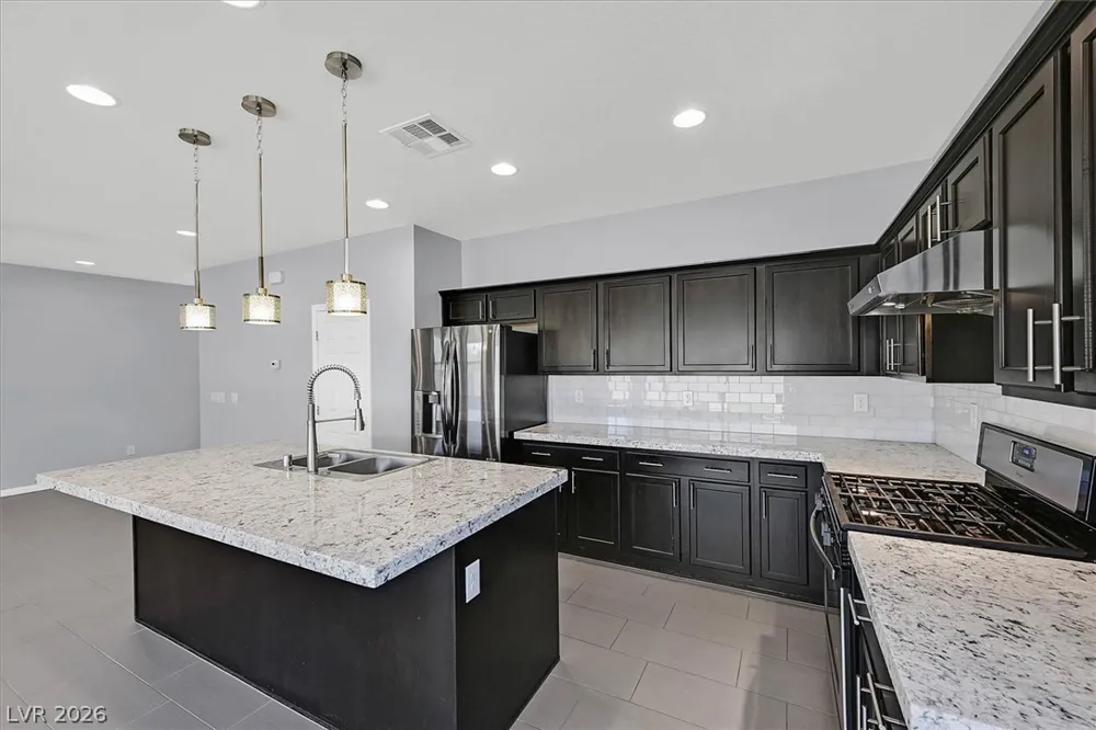 272 Finsbury Court Las Vegas, NV 89148