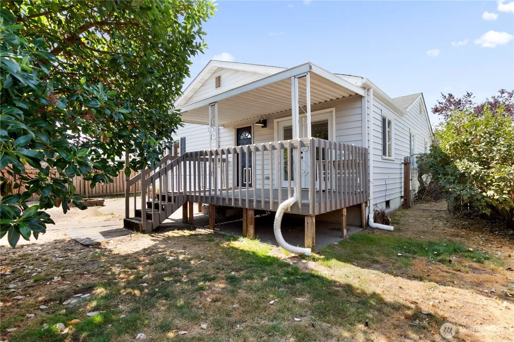 4813 S Oakes Street Tacoma, WA 98409