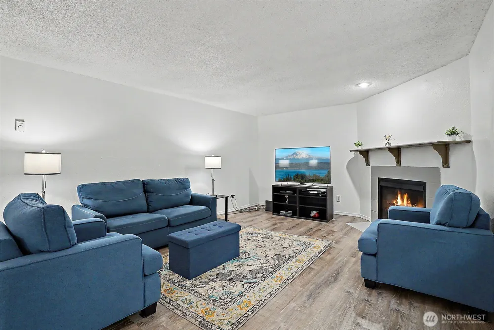 1938 SW 318th Place #9C Federal Way, WA 98023