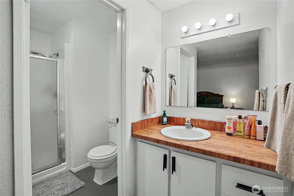 1938 SW 318th Place #9C Federal Way, WA 98023