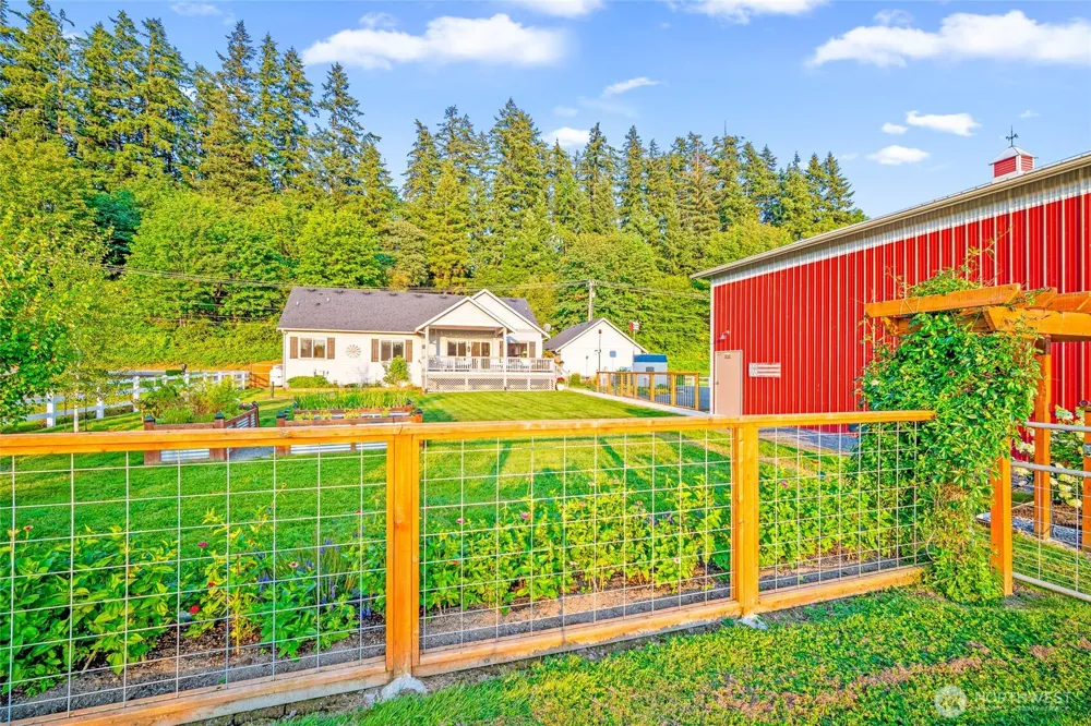 24200 Harvey Creek Rd Arlington, WA 98223