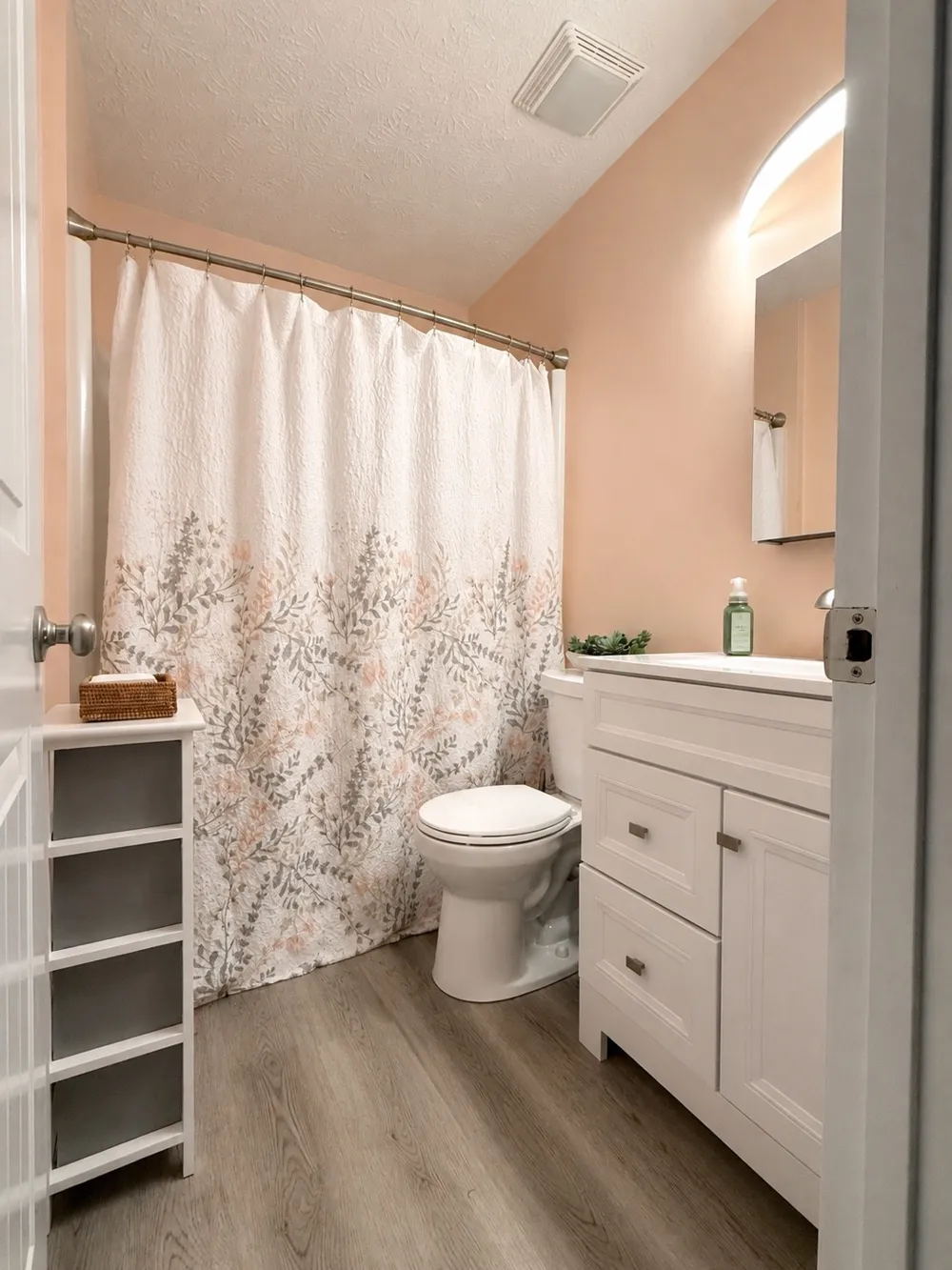 121 Agee Cir E Hendersonville, TN 37075