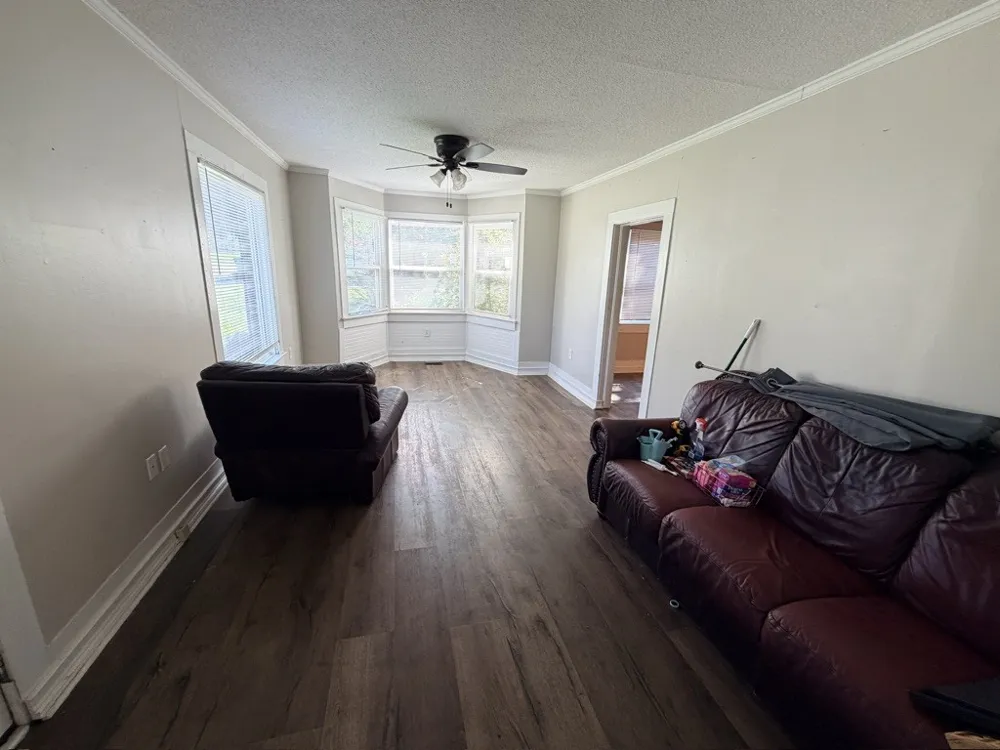203 W Petty Ln Winchester, TN 37398