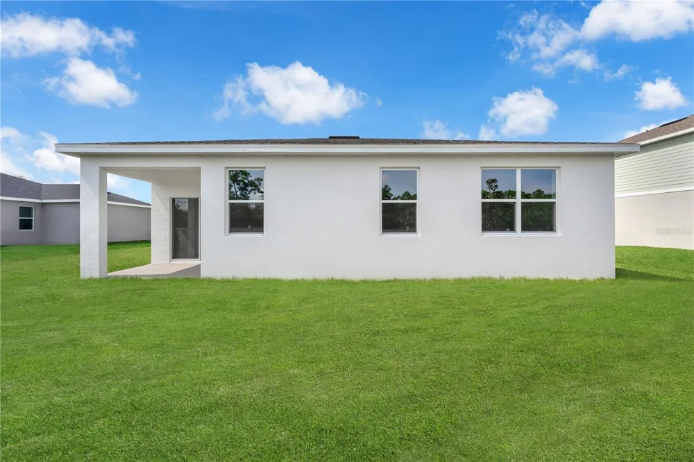 33921 SEATTLE SLEW DRIVE Sorrento, FL 32776