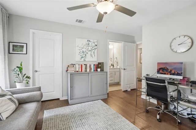 332 Adams Street Georgetown, TX 78628