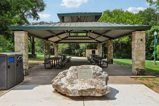 332 Adams Street Georgetown, TX 78628