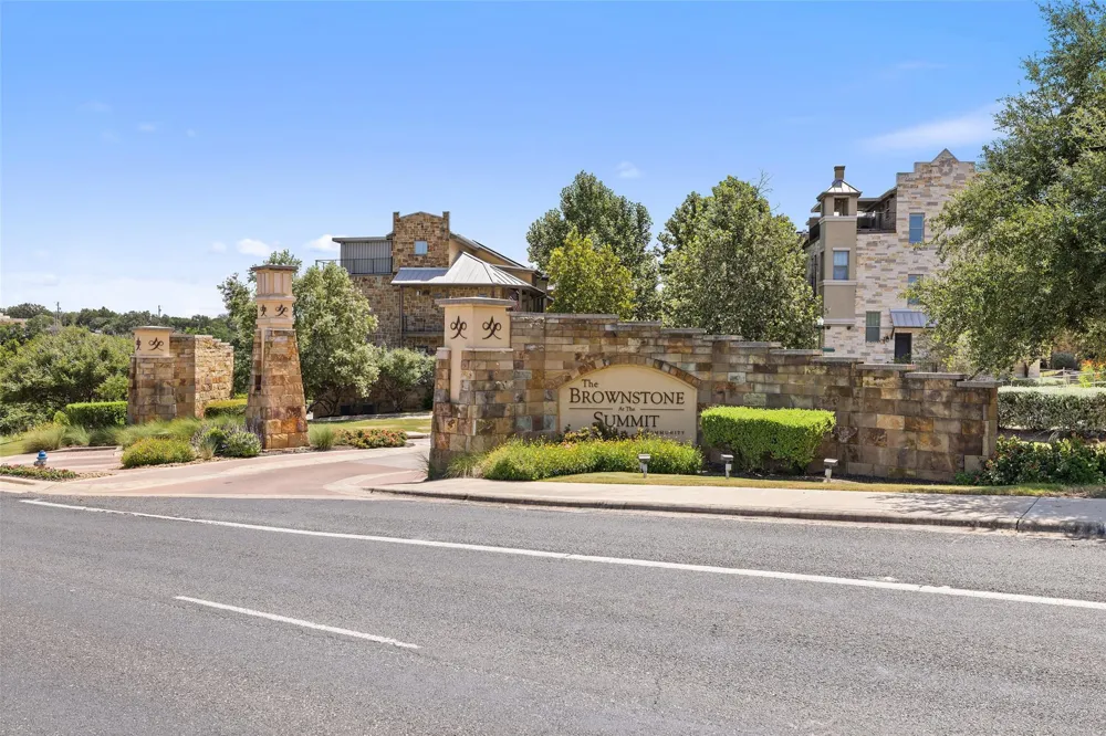 332 Adams Street Georgetown, TX 78628