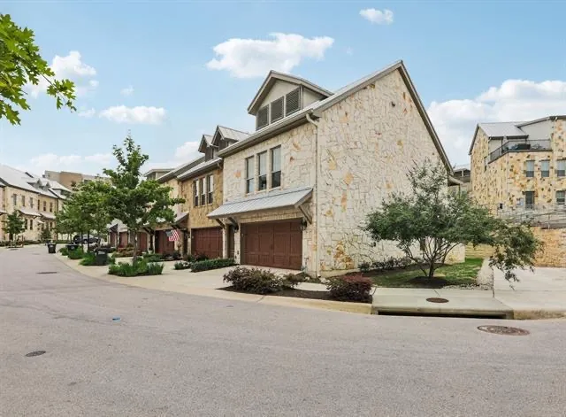 332 Adams Street Georgetown, TX 78628