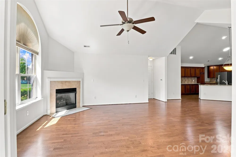 821 Ledgestone Court Tega Cay, SC 29708