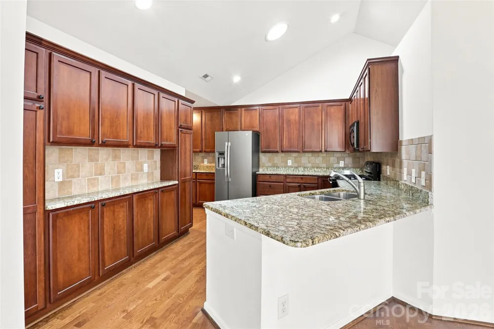 821 Ledgestone Court Tega Cay, SC 29708