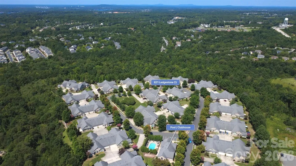 821 Ledgestone Court Tega Cay, SC 29708