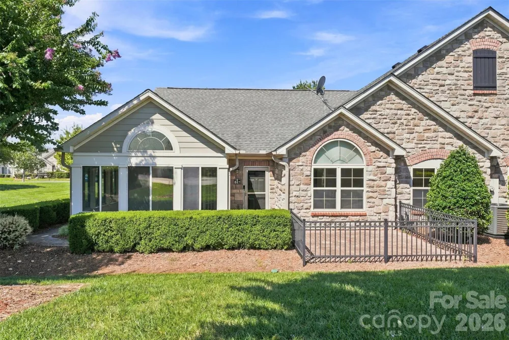 821 Ledgestone Court Tega Cay, SC 29708