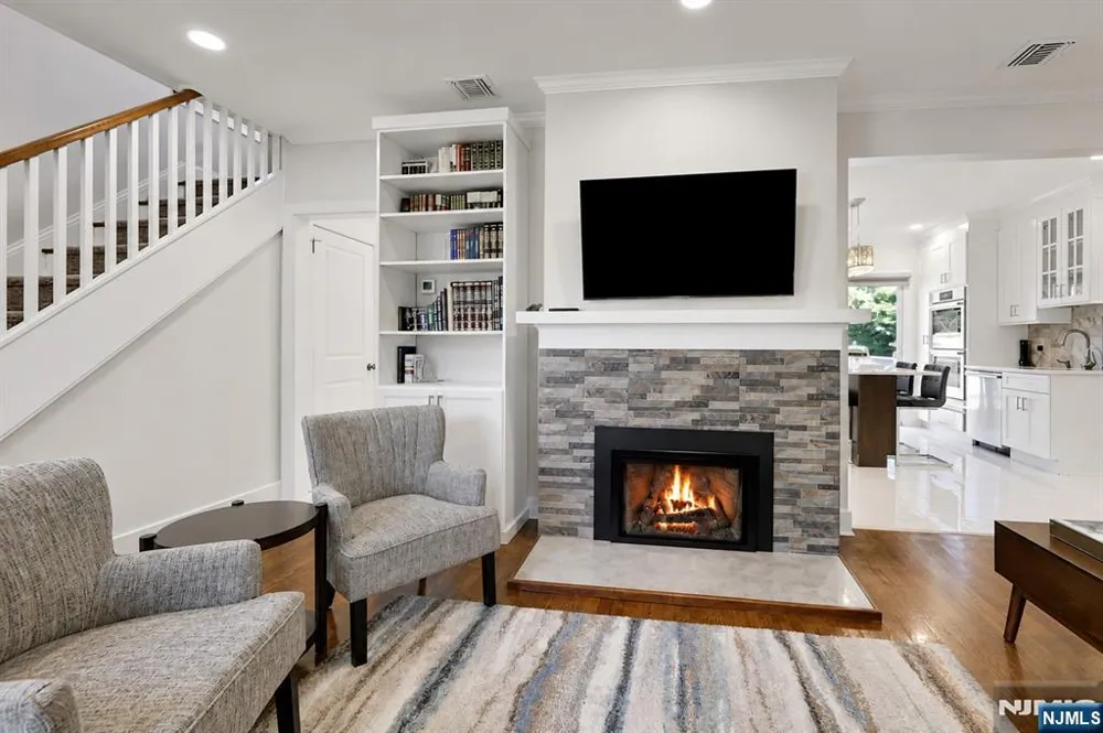 281 W Englewood Avenue Teaneck, NJ 07666