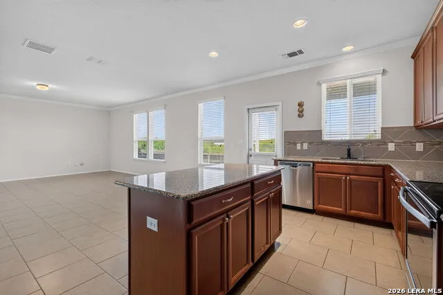 9763 Harbor Mist Lane Converse, TX 78109