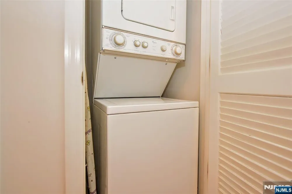 133 Surrey Court Ramsey, NJ 07446
