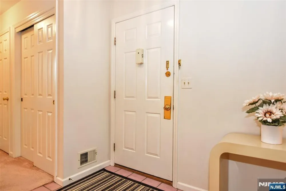 133 Surrey Court Ramsey, NJ 07446