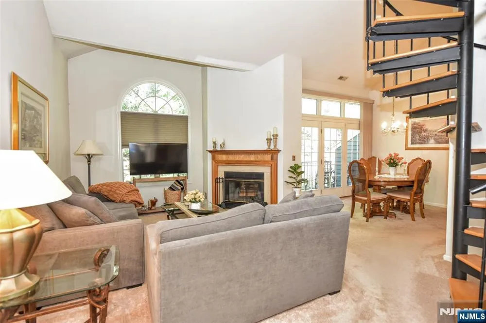 133 Surrey Court Ramsey, NJ 07446