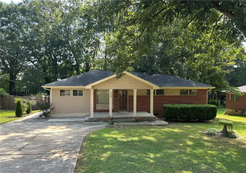 112 Beacon St Stockbridge, GA 30281