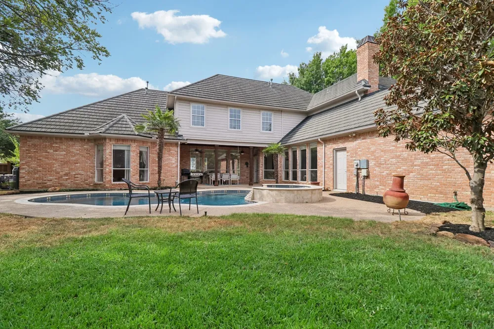 2700 Cottonwood Lane Colleyville, TX 76034