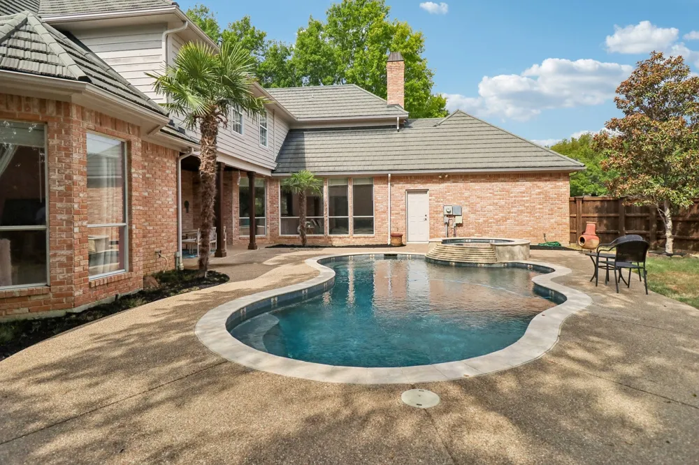 2700 Cottonwood Lane Colleyville, TX 76034