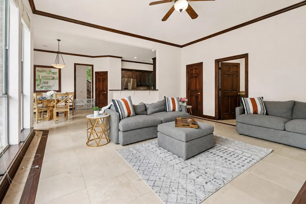 2700 Cottonwood Lane Colleyville, TX 76034
