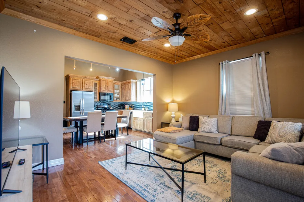 929 12th Street Waco, TX 76707