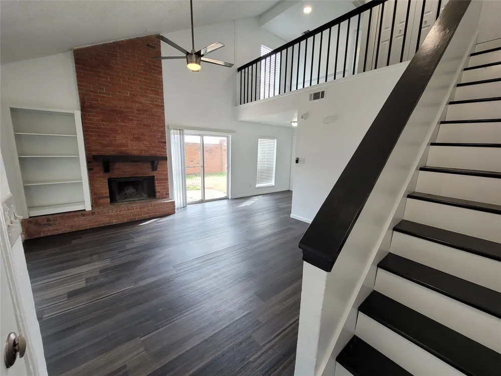 1400 Darr Street #D Irving, TX 75061