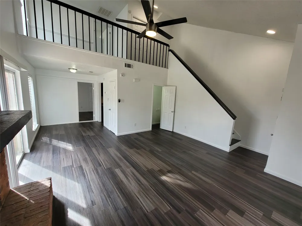 1400 Darr Street #D Irving, TX 75061