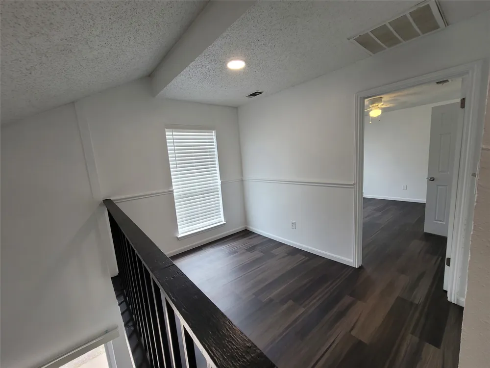 1400 Darr Street #D Irving, TX 75061