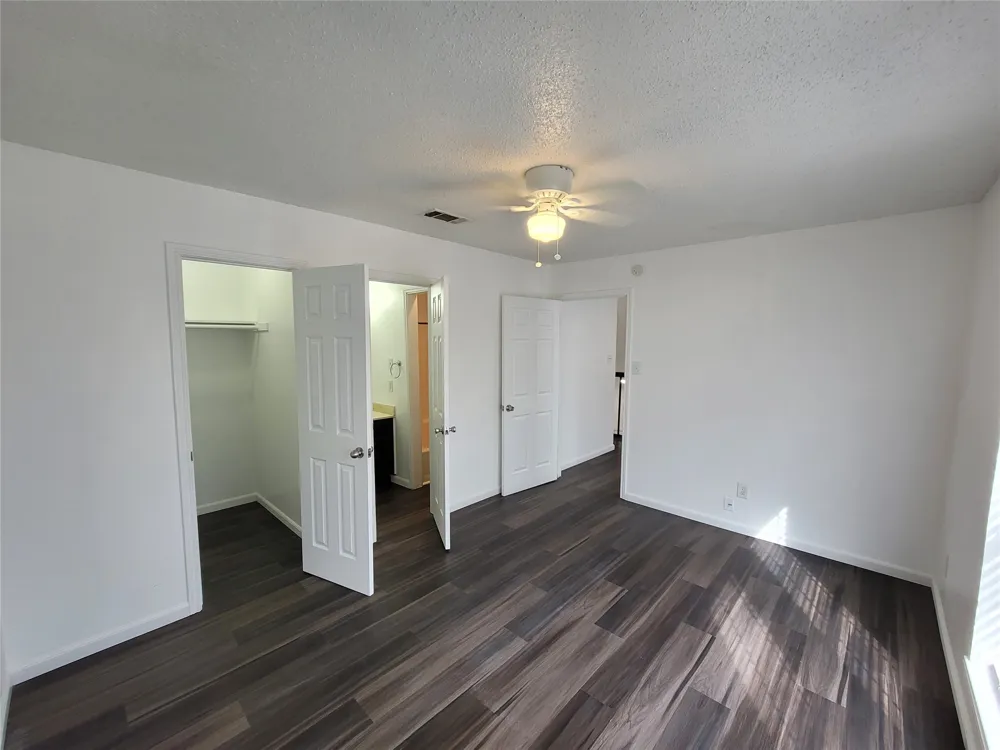 1400 Darr Street #D Irving, TX 75061