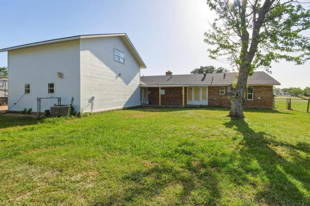 141 Southfork Drive Tuscola, TX 79562