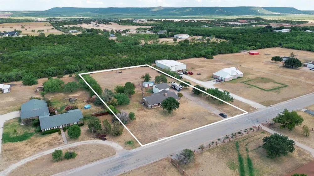 141 Southfork Drive Tuscola, TX 79562