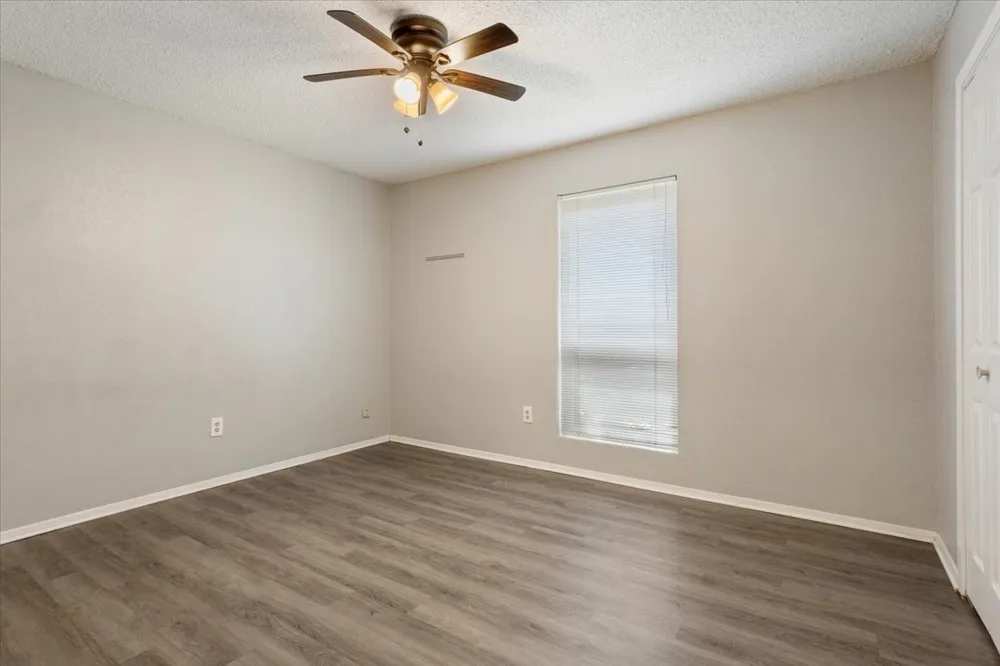928 Vail Highlands Hewitt, TX 76643