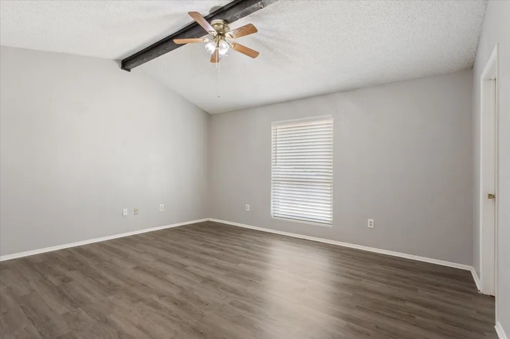 928 Vail Highlands Hewitt, TX 76643