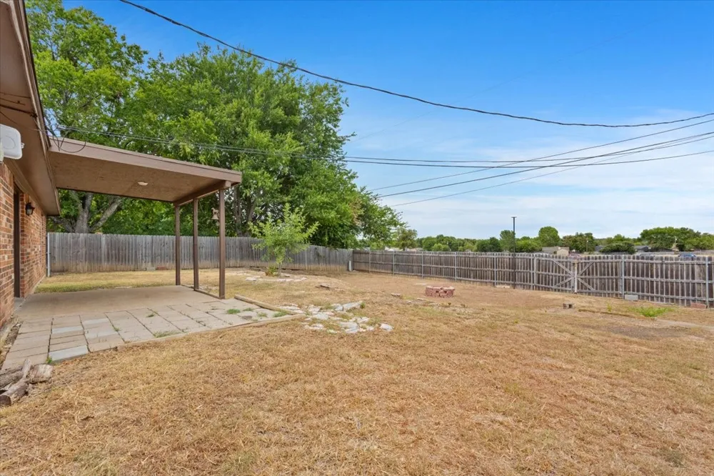 928 Vail Highlands Hewitt, TX 76643