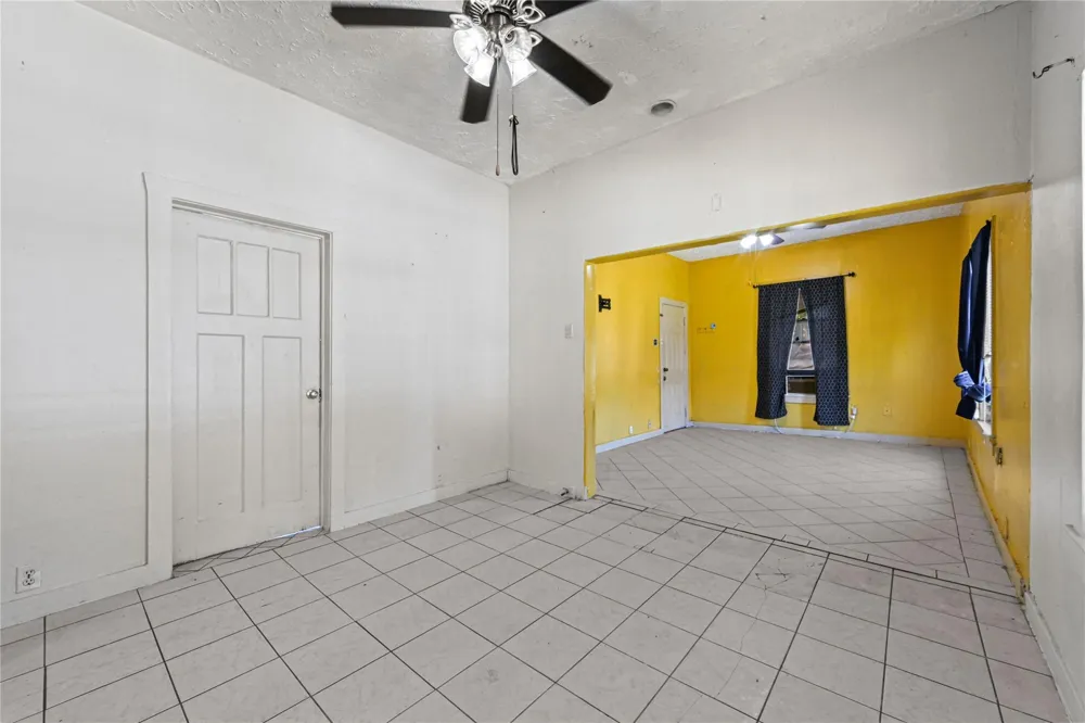 2221 Vance Street Houston, TX 77093