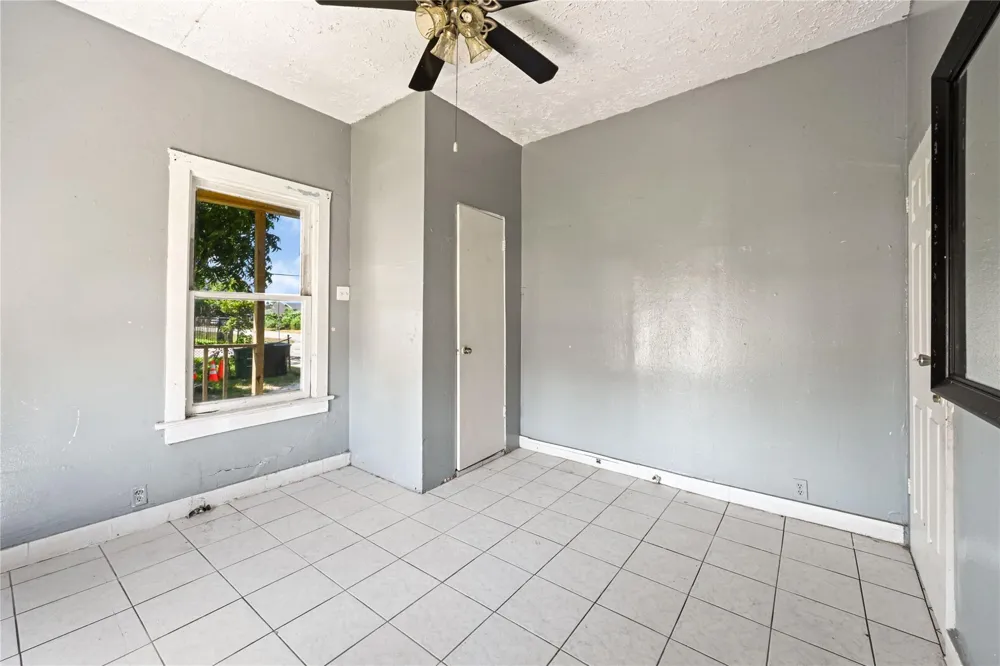 2221 Vance Street Houston, TX 77093