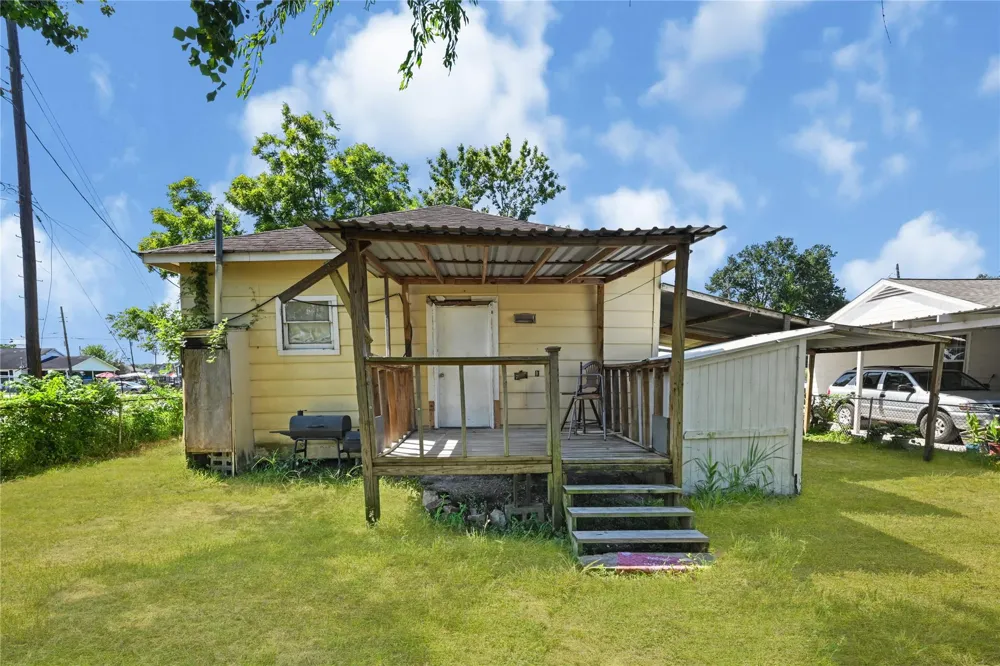 2221 Vance Street Houston, TX 77093