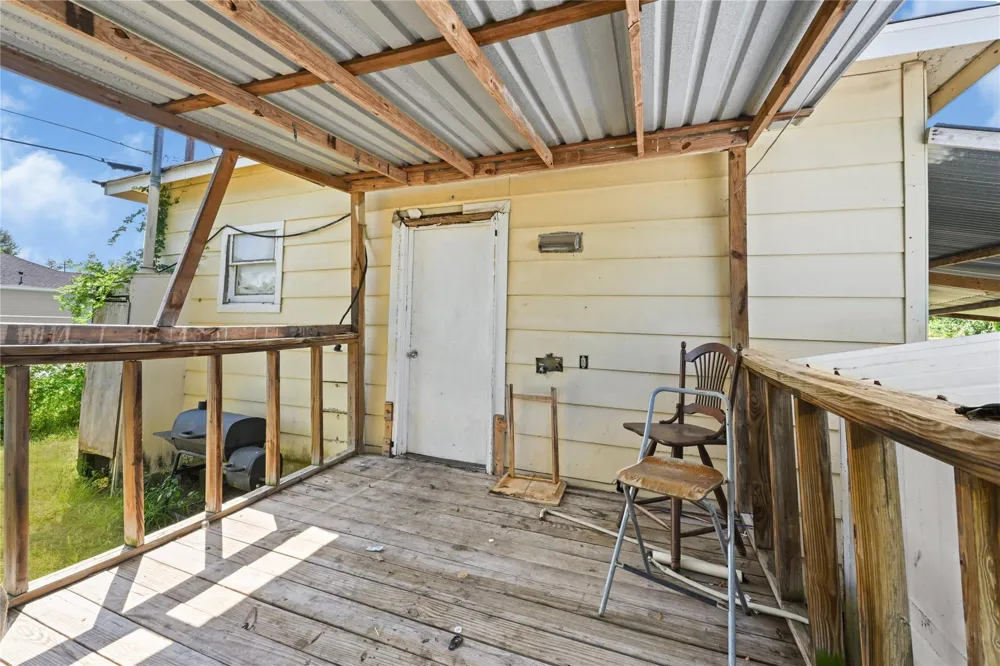 2221 Vance Street Houston, TX 77093