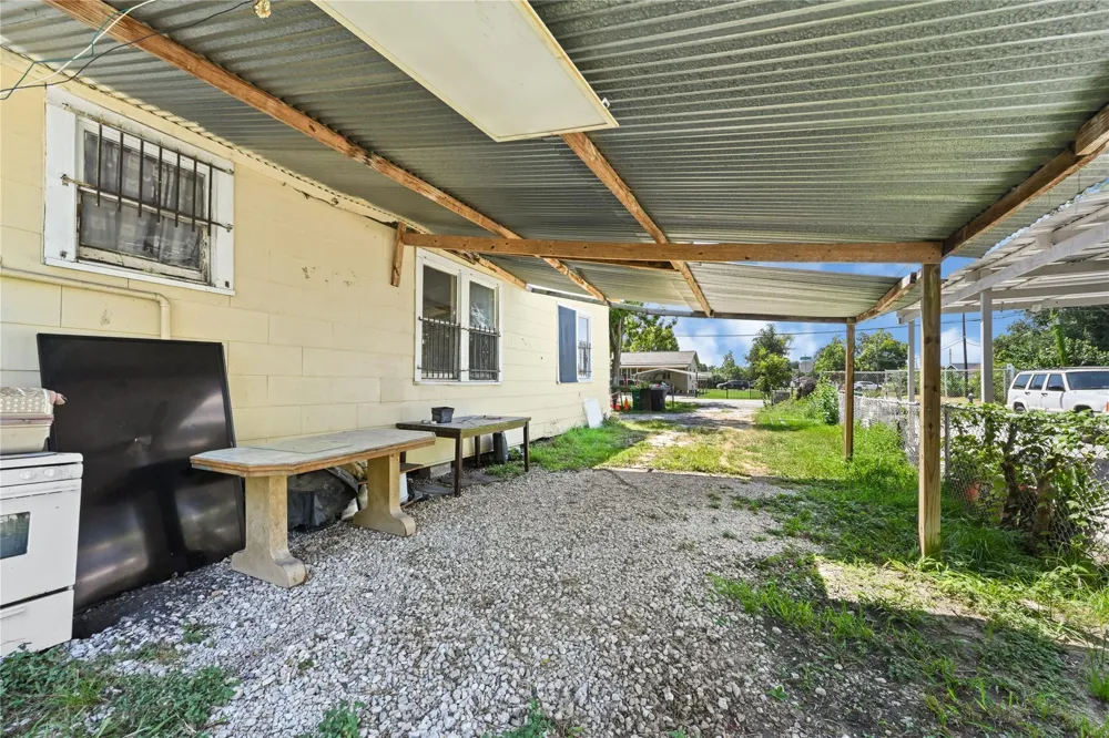2221 Vance Street Houston, TX 77093