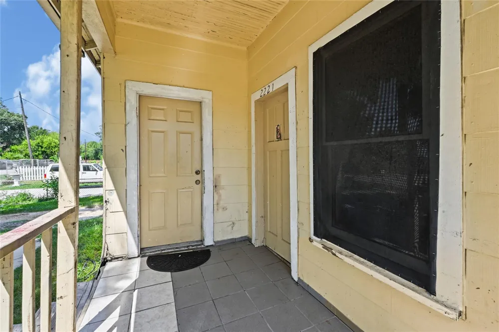 2221 Vance Street Houston, TX 77093