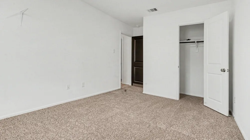 9106 Burnet Fields Drive Baytown, TX 77521