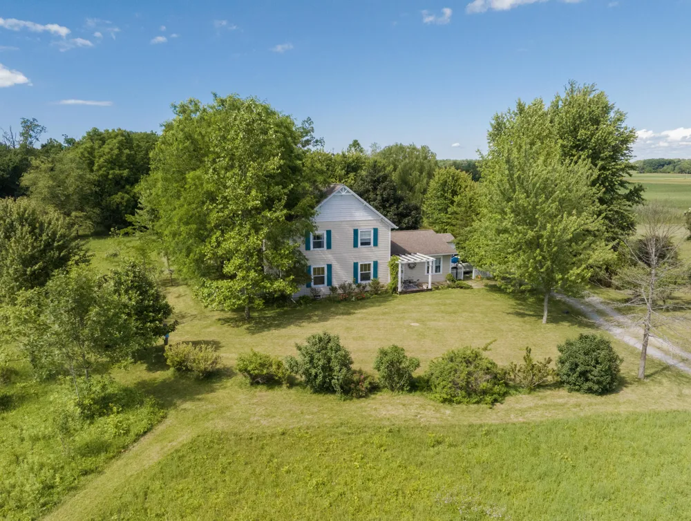 5665 W Phillips Road Three Oaks, MI 49128