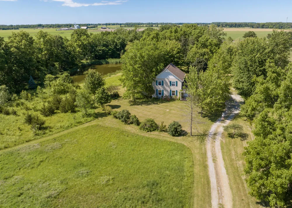 5665 W Phillips Road Three Oaks, MI 49128