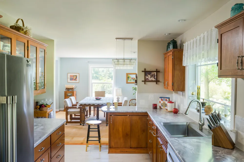 5665 W Phillips Road Three Oaks, MI 49128