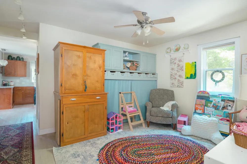 5665 W Phillips Road Three Oaks, MI 49128